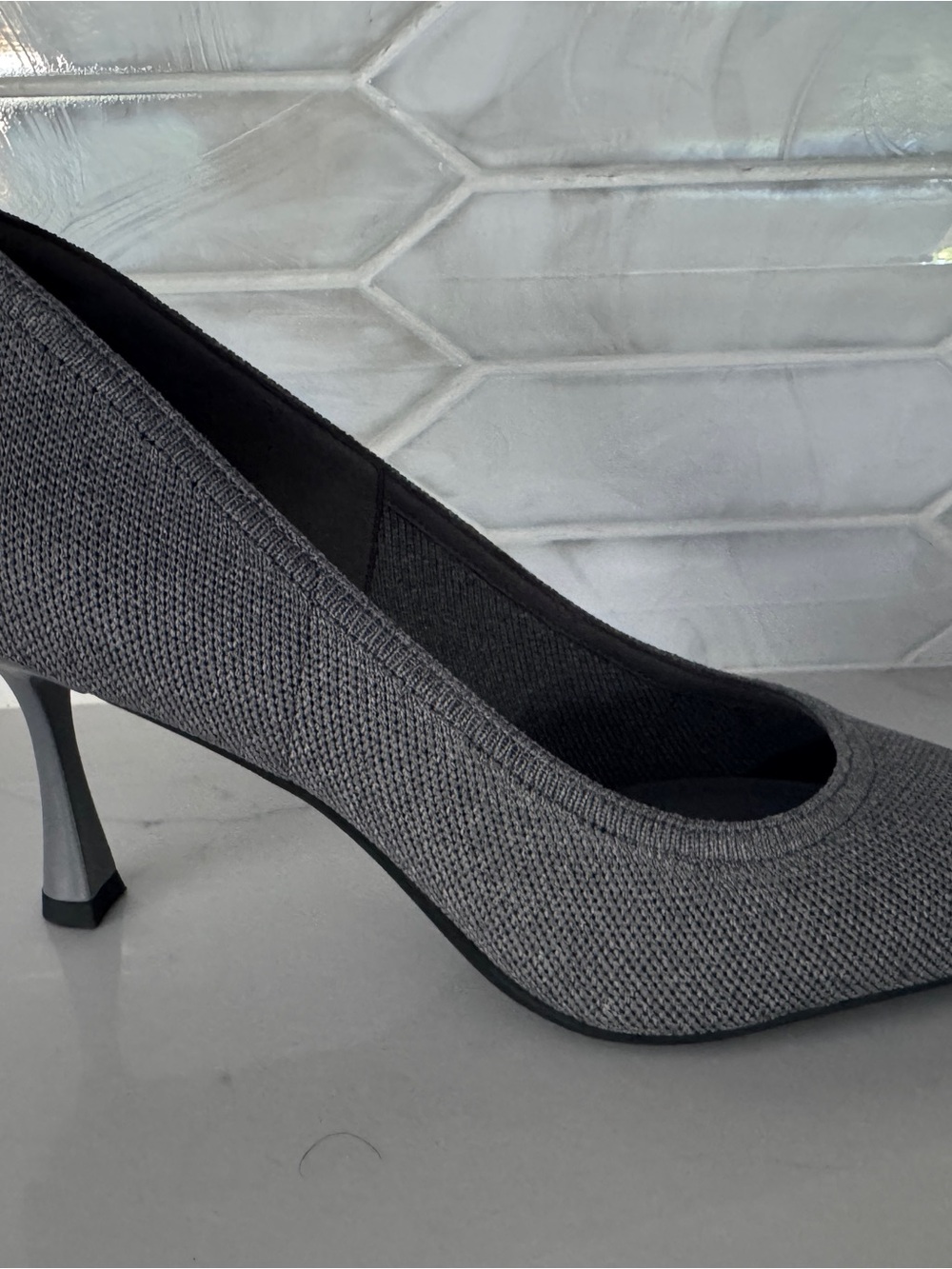 Cost Island Pointed Toe Mid-Heel Pump in Gray 9
